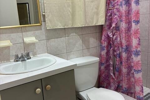 Immobilier commercial à louer à Miami Gardens, Floride: 3 pièces, 147.71 m2 № 2245818 - photo 7