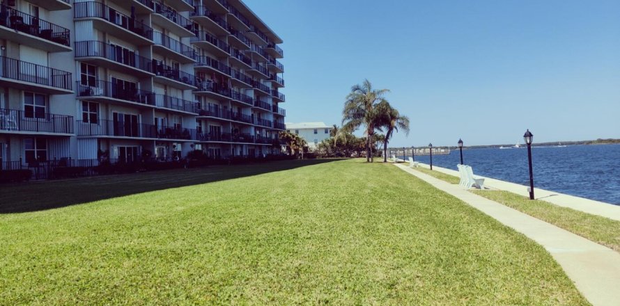 Condo à Lake Park, Floride, 2 chambres № 1100691