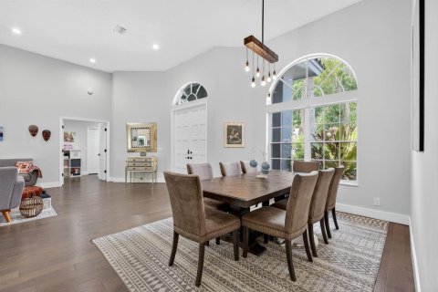 Villa ou maison à vendre à Boca Raton, Floride: 5 chambres, 260.68 m2 № 2397334 - photo 13