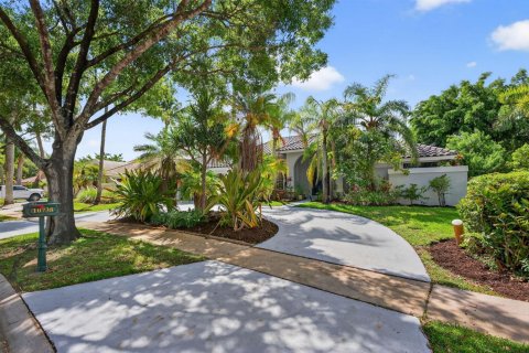 Villa ou maison à vendre à Boca Raton, Floride: 5 chambres, 260.68 m2 № 2397334 - photo 6