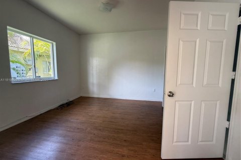 Condo in Homestead, Florida, 3 bedrooms  № 1888785 - photo 6