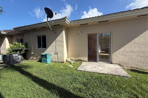 Condo in Homestead, Florida, 3 bedrooms  № 1888785 - photo 10
