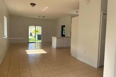 Condo in Homestead, Florida, 3 bedrooms  № 1888785 - photo 3