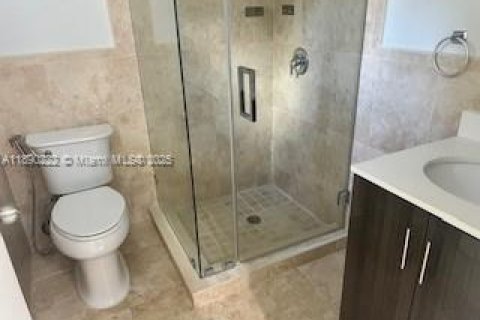 Villa ou maison à louer à Miami Springs, Floride: 3 chambres, 127.46 m2 № 1943639 - photo 5