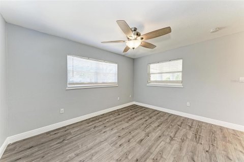 House in Palmetto, Florida 3 bedrooms, 164.99 sq.m. № 2215915 - photo 25