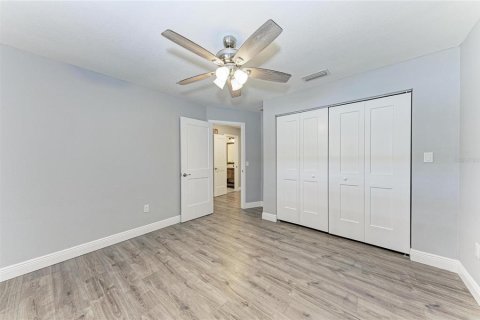 House in Palmetto, Florida 3 bedrooms, 164.99 sq.m. № 2215915 - photo 29