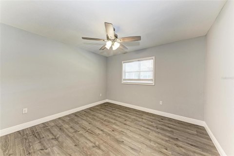 House in Palmetto, Florida 3 bedrooms, 164.99 sq.m. № 2215915 - photo 27