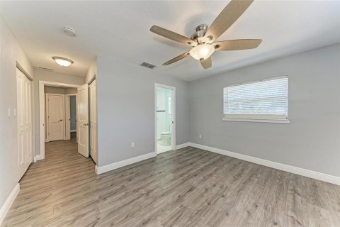House in Palmetto, Florida 3 bedrooms, 164.99 sq.m. № 2215915 - photo 23