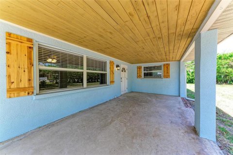 House in Palmetto, Florida 3 bedrooms, 164.99 sq.m. № 2215915 - photo 4