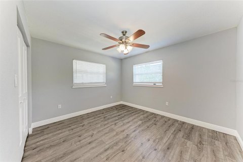 House in Palmetto, Florida 3 bedrooms, 164.99 sq.m. № 2215915 - photo 30