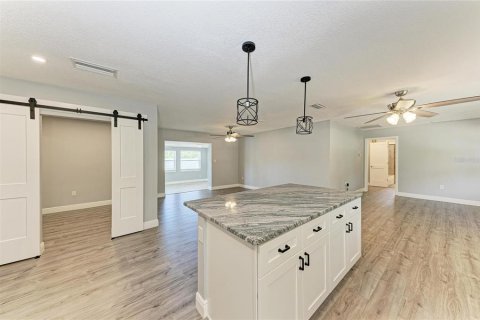 House in Palmetto, Florida 3 bedrooms, 164.99 sq.m. № 2215915 - photo 13