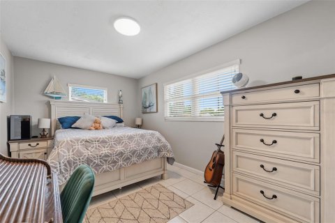 Casa en venta en Saint Petersburg, Florida, 2 dormitorios, 74.14 m2 № 1905157 - foto 10