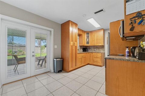 Casa en venta en Saint Petersburg, Florida, 2 dormitorios, 74.14 m2 № 1905157 - foto 6