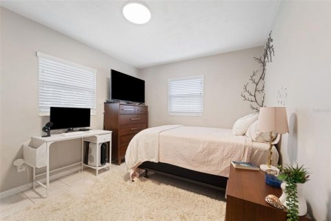 Casa en venta en Saint Petersburg, Florida, 2 dormitorios, 74.14 m2 № 1905157 - foto 13
