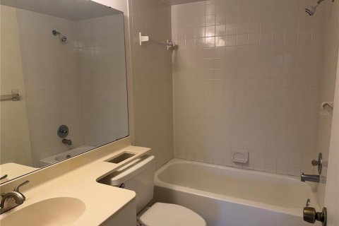 Copropriété à louer à Venice, Floride: 2 chambres, 82.5 m2 № 2386215 - photo 8