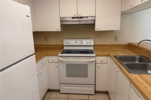 Copropriété à louer à Venice, Floride: 2 chambres, 82.5 m2 № 2386215 - photo 5