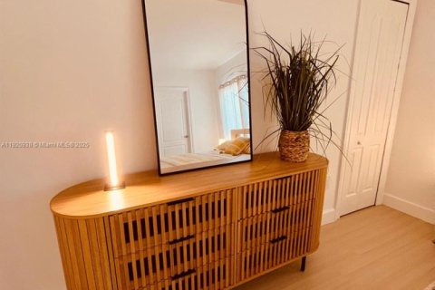 Снять в аренду кондоминиум в Майами, Флорида 1 спальня, 69.68м2, № 1975077 - фото 16