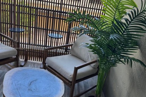 Снять в аренду кондоминиум в Майами, Флорида 1 спальня, 69.68м2, № 1975077 - фото 23