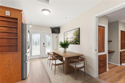 Casa en venta en Polk City, Florida, 1 dormitorio, 70.7 m2 № 2143178 - foto 7