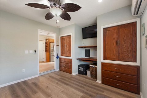 Casa en venta en Polk City, Florida, 1 dormitorio, 70.7 m2 № 2143178 - foto 15