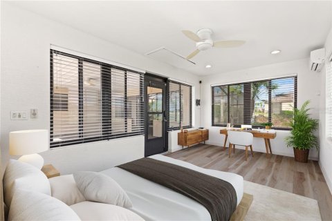 Casa en venta en Polk City, Florida, 1 dormitorio, 70.7 m2 № 2143178 - foto 19