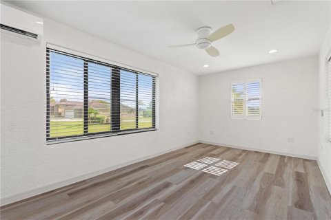 Casa en venta en Polk City, Florida, 1 dormitorio, 70.7 m2 № 2143178 - foto 18