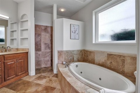 Casa en venta en Orlando, Florida, 4 dormitorios, 245.91 m2 № 2377537 - foto 24