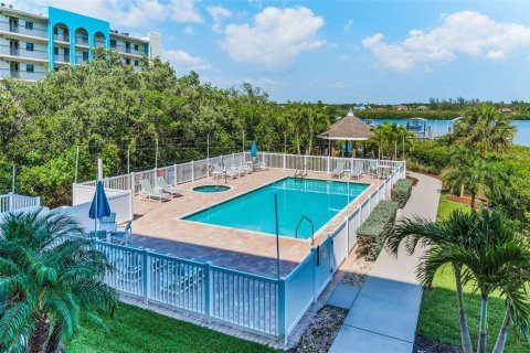 Condominio en venta en Indian Shores, Florida, 3 dormitorios, 144.93 m2 № 1673217 - foto 23