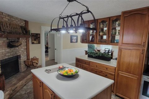 House in Orlando, Florida 5 bedrooms, 356.84 sq.m. № 1434860 - photo 14