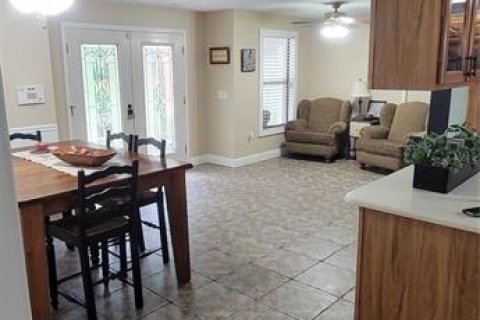 House in Orlando, Florida 5 bedrooms, 356.84 sq.m. № 1434860 - photo 11
