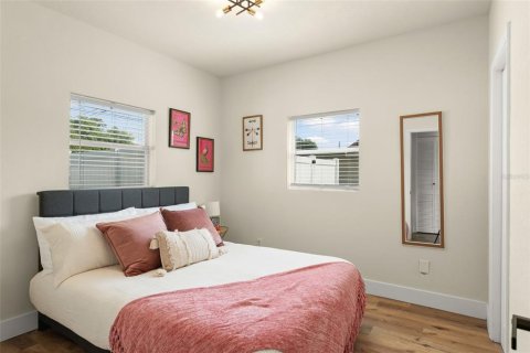 House in Orlando, Florida 4 bedrooms, 154.03 sq.m. № 1618637 - photo 29