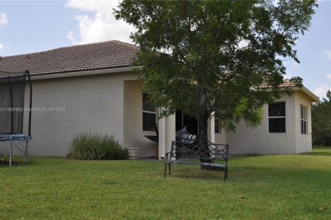 Casa en alquiler en Weston, Florida, 4 dormitorios, 230.03 m2 № 1938987 - foto 22