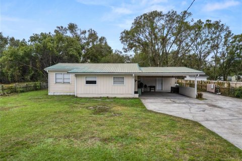 House in Lakeland, Florida 3 bedrooms, 122.26 sq.m. № 1614462 - photo 1
