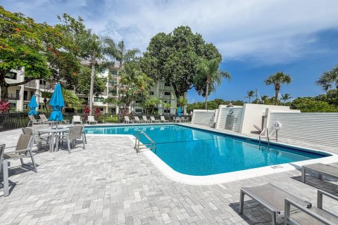 Copropriété à vendre à Fort Lauderdale, Floride: 2 chambres, 83.61 m2 № 2273458 - photo 28