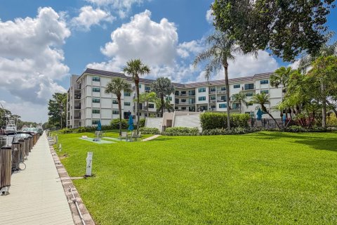 Copropriété à vendre à Fort Lauderdale, Floride: 2 chambres, 83.61 m2 № 2273458 - photo 30