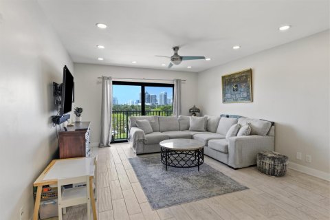 Copropriété à vendre à Fort Lauderdale, Floride: 2 chambres, 83.61 m2 № 2273458 - photo 5