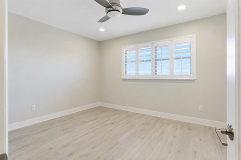 Copropriété à vendre à Fort Lauderdale, Floride: 2 chambres, 83.61 m2 № 2273458 - photo 11