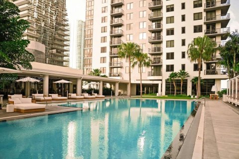 Copropriété à vendre à Miami, Floride: 28.34 m2 № 2384845 - photo 3