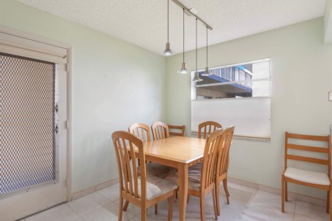 Condo in Delray Beach, Florida, 2 bedrooms  № 2169735 - photo 5