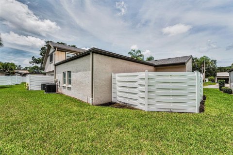 House in Clearwater, Florida 3 bedrooms, 106.37 sq.m. № 1824570 - photo 6