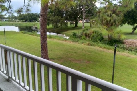 Copropriété à louer à Saint Petersburg, Floride: 2 chambres, 88.72 m2 № 2348404 - photo 2