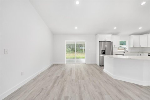 Casa en venta en Ocala, Florida, 3 dormitorios, 136.85 m2 № 2275483 - foto 17