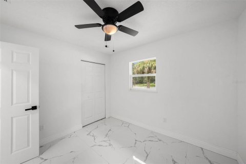 Casa en venta en Gibsonton, Florida, 3 dormitorios, 126.9 m2 № 1918068 - foto 18