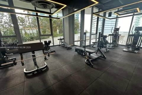 Condo in Miami Beach, Florida, 1 bedroom № 1985047 - photo 14