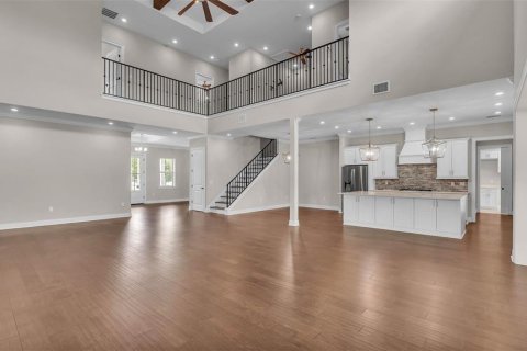 House in Lakeland, Florida 4 bedrooms, 331.1 sq.m. № 1784408 - photo 29
