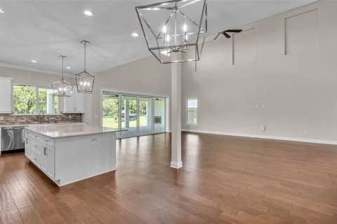 House in Lakeland, Florida 4 bedrooms, 331.1 sq.m. № 1784408 - photo 16