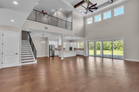 House in Lakeland, Florida 4 bedrooms, 331.1 sq.m. № 1784408 - photo 6