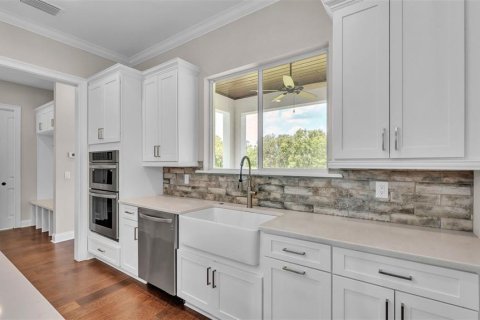 House in Lakeland, Florida 4 bedrooms, 331.1 sq.m. № 1784408 - photo 9