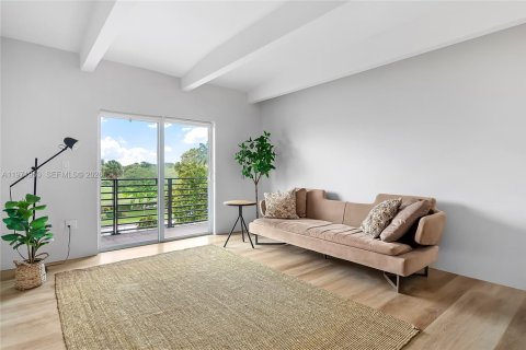 Copropriété à louer à Miami Beach, Floride: 3 chambres, 108.7 m2 № 2042267 - photo 9