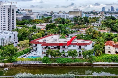 Copropriété à louer à Miami Beach, Floride: 3 chambres, 108.7 m2 № 2042267 - photo 30